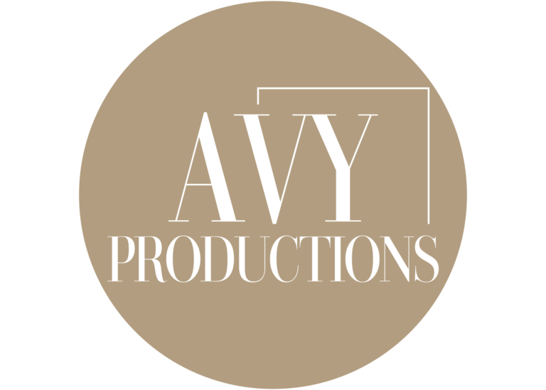 AvyLogo Label Circle 768x549